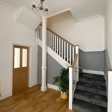 Red Barns * 雷德卡