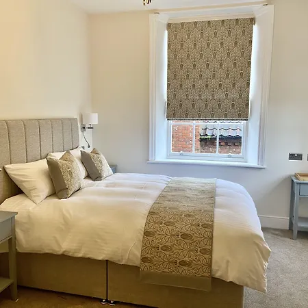 Red Barns * 雷德卡